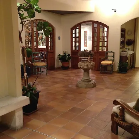 Mas De - Hotel-restaurant فونس